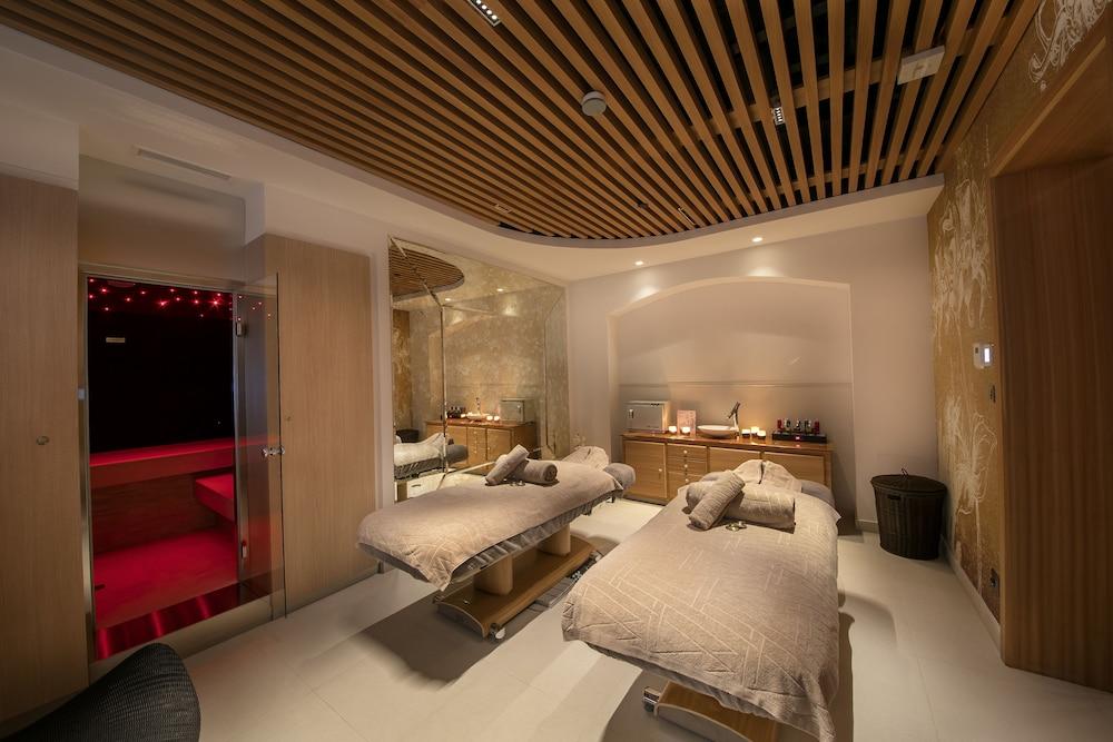 Boutique Hotel Alhambra Mali Lošinj Dış mekan fotoğraf